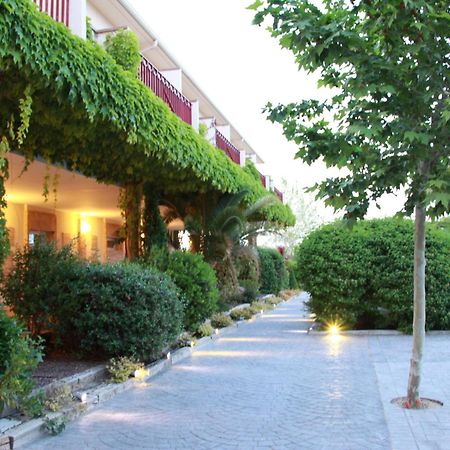 Hotel La Ermita à Brunete Extérieur photo