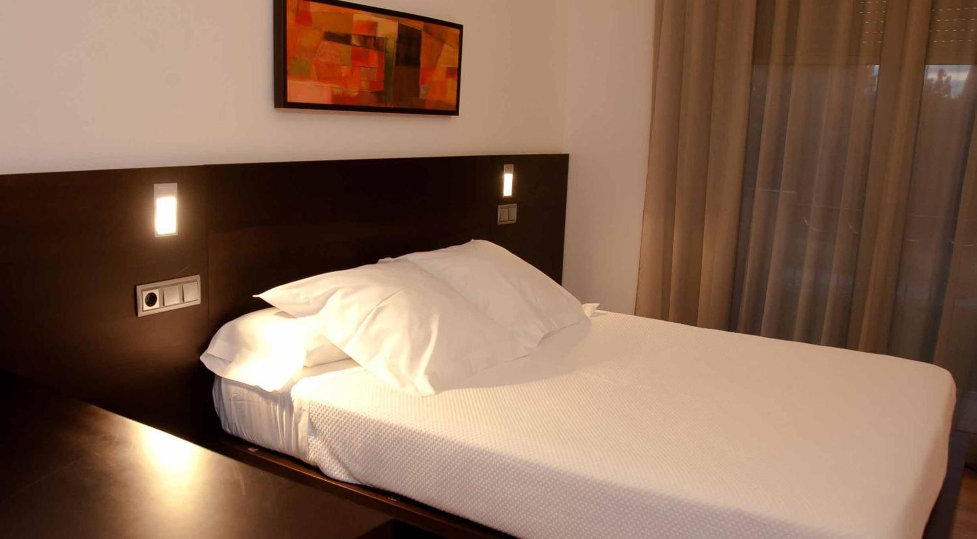 Hotel La Ermita à Brunete Extérieur photo